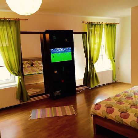 Old Town Apartment Sibiu Esterno foto